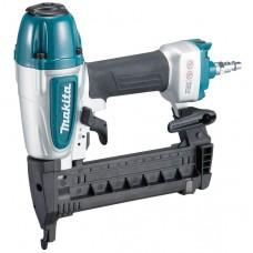 Capsator pneumatic 13-38mm Makita AT638A