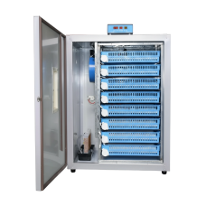 Incubator de ouă Des Champs DZO-512